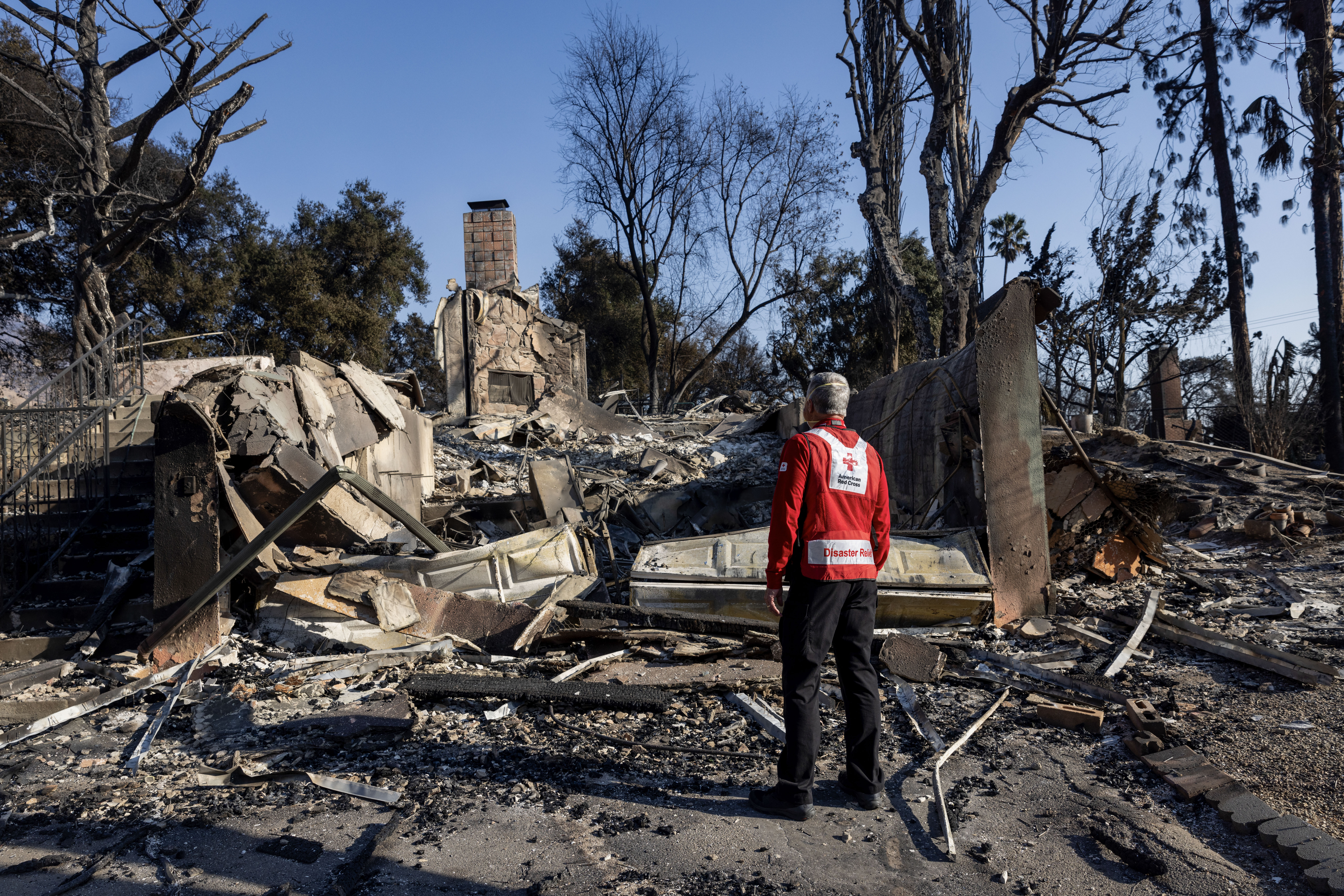 January 11, 2025. Altadena, Los Angeles, California.The wildfires that roared through Los Angeles County destroyed everything in their path. Hundreds of American Red Cross volunteers from across the country have arrived to provide shelter and hope, recovery relief to help those affected rebuild their lives.Photo by Scott Dalton/American Red Cross